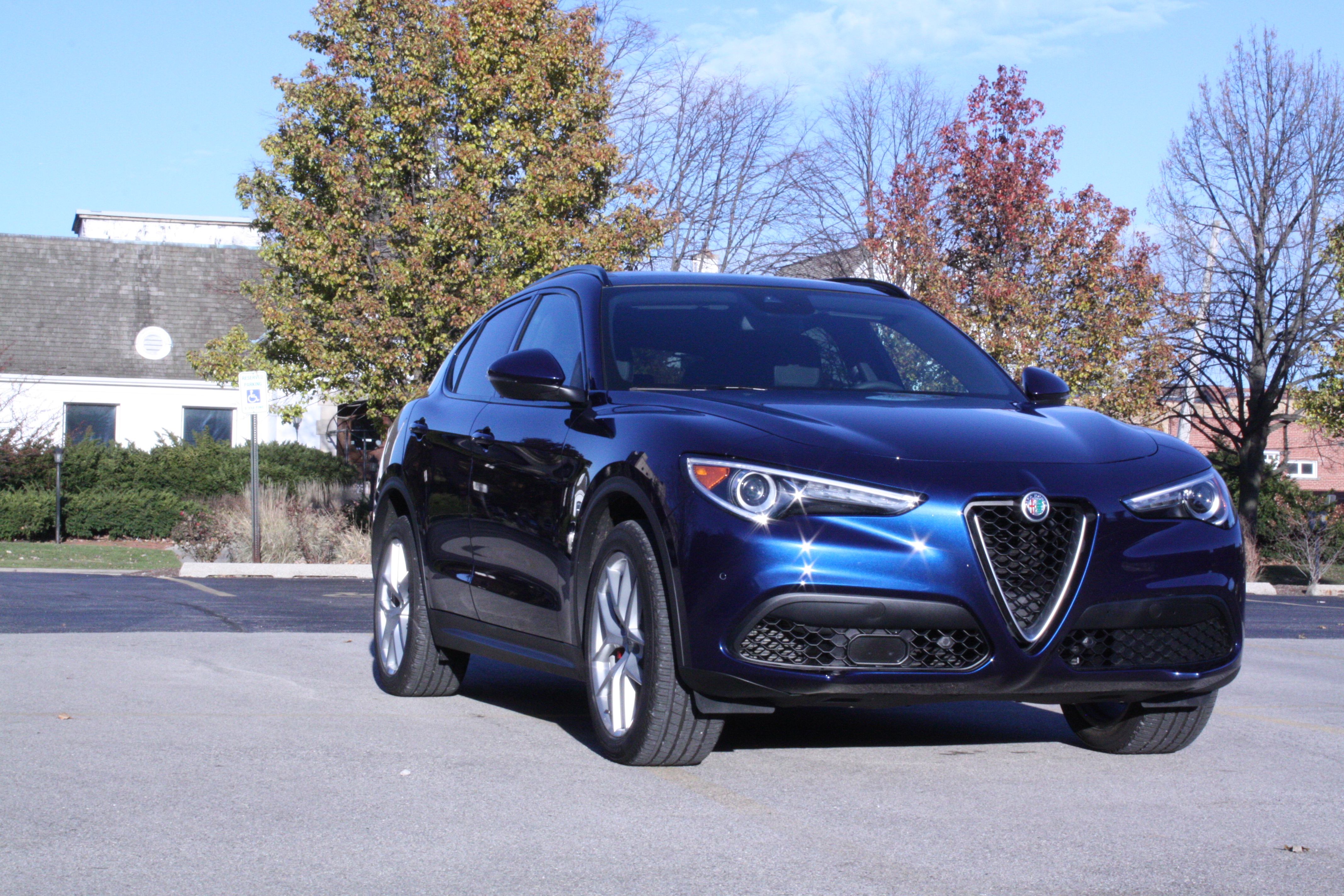 Alfa Romeo Stelvio AWD