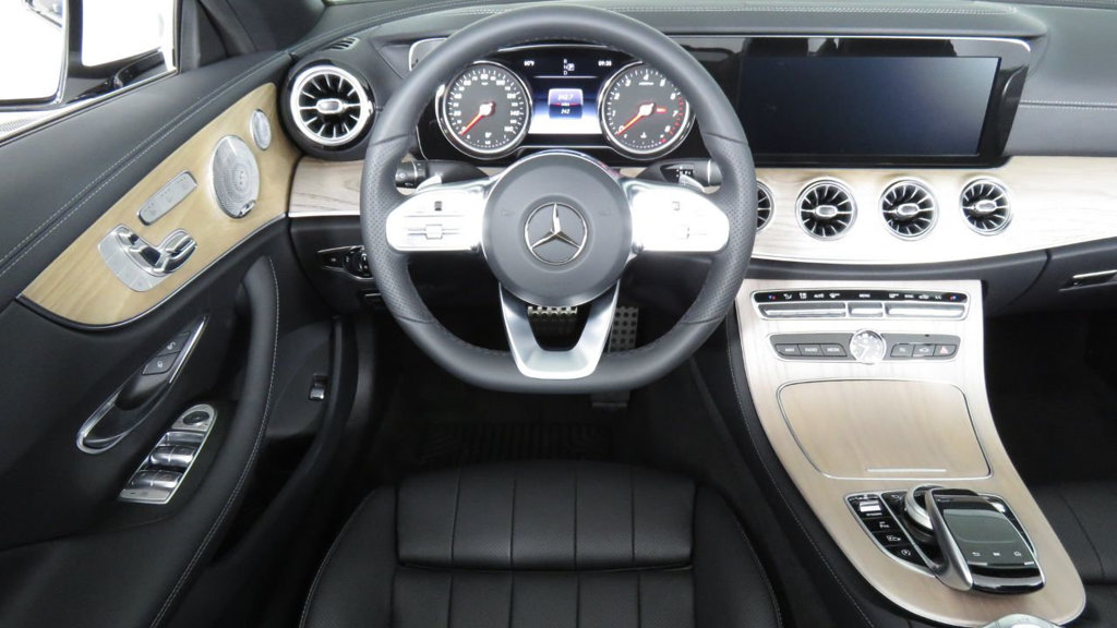 Mercedes-Benz E450 4MATIC Cabriolet